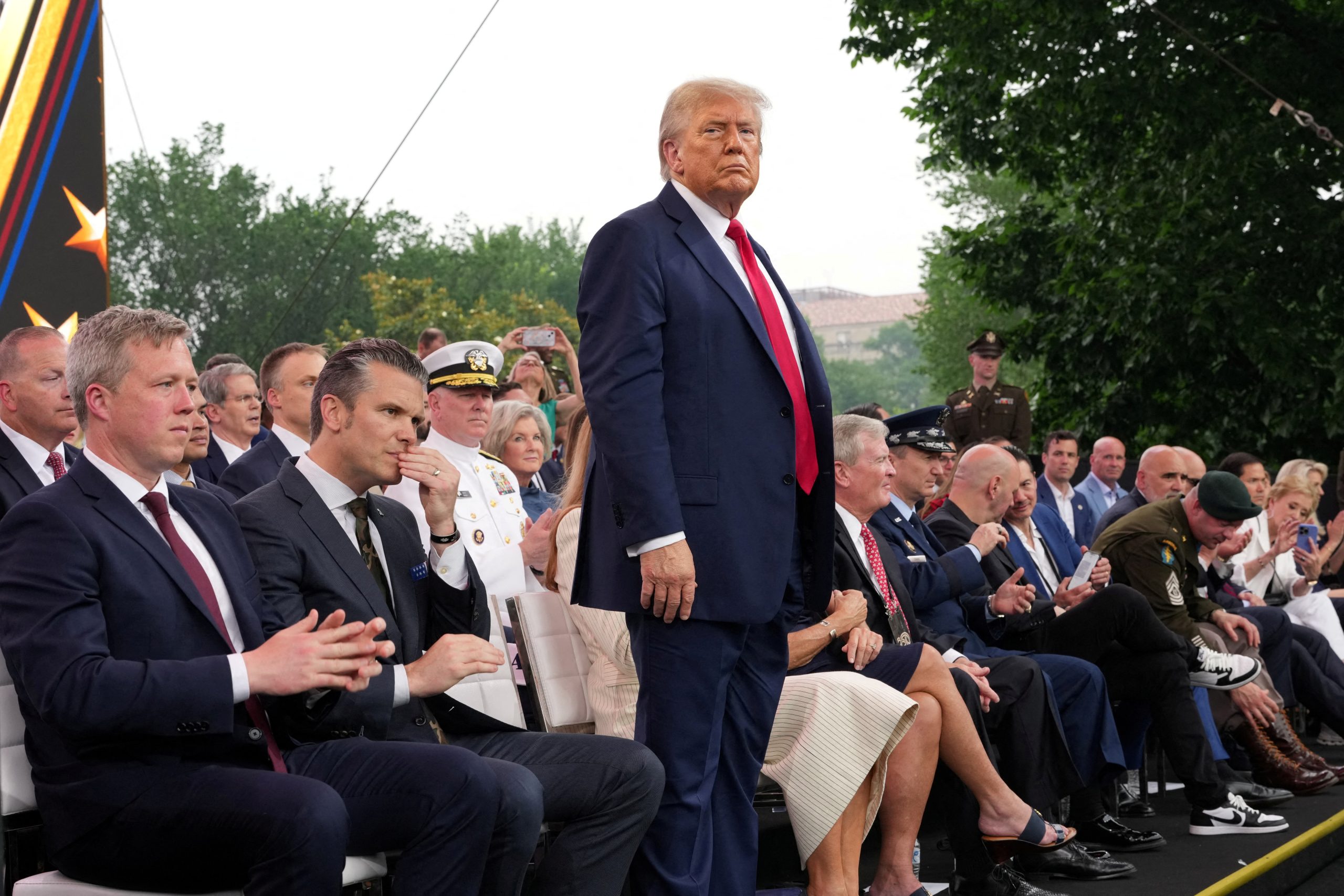 Trump apuesta por una pronta paz entre Irán e Israel y contempla a Putin como mediador