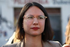 Irací Hassler impugna admisibilidad de recurso que busca impedir su candidatura al Congreso