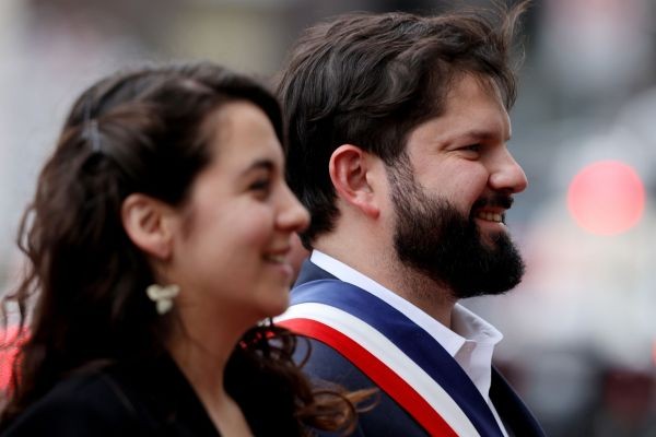 Presidente Boric se pronuncia tras el nacimiento de su hija