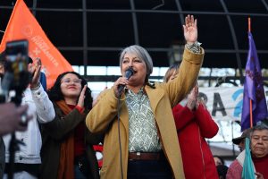 Jeannette Jara gana primaria y será la candidata oficialista para las elecciones presidenciales de noviembre