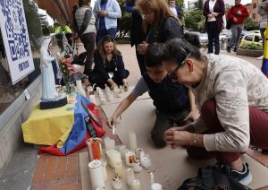 Petro solicita ayuda internacional para esclarecer atentado contra senador Uribe Turbay en Bogotá