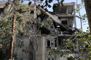 Israel intensifica ataques en Irán con posible objetivo de cambio de régimen