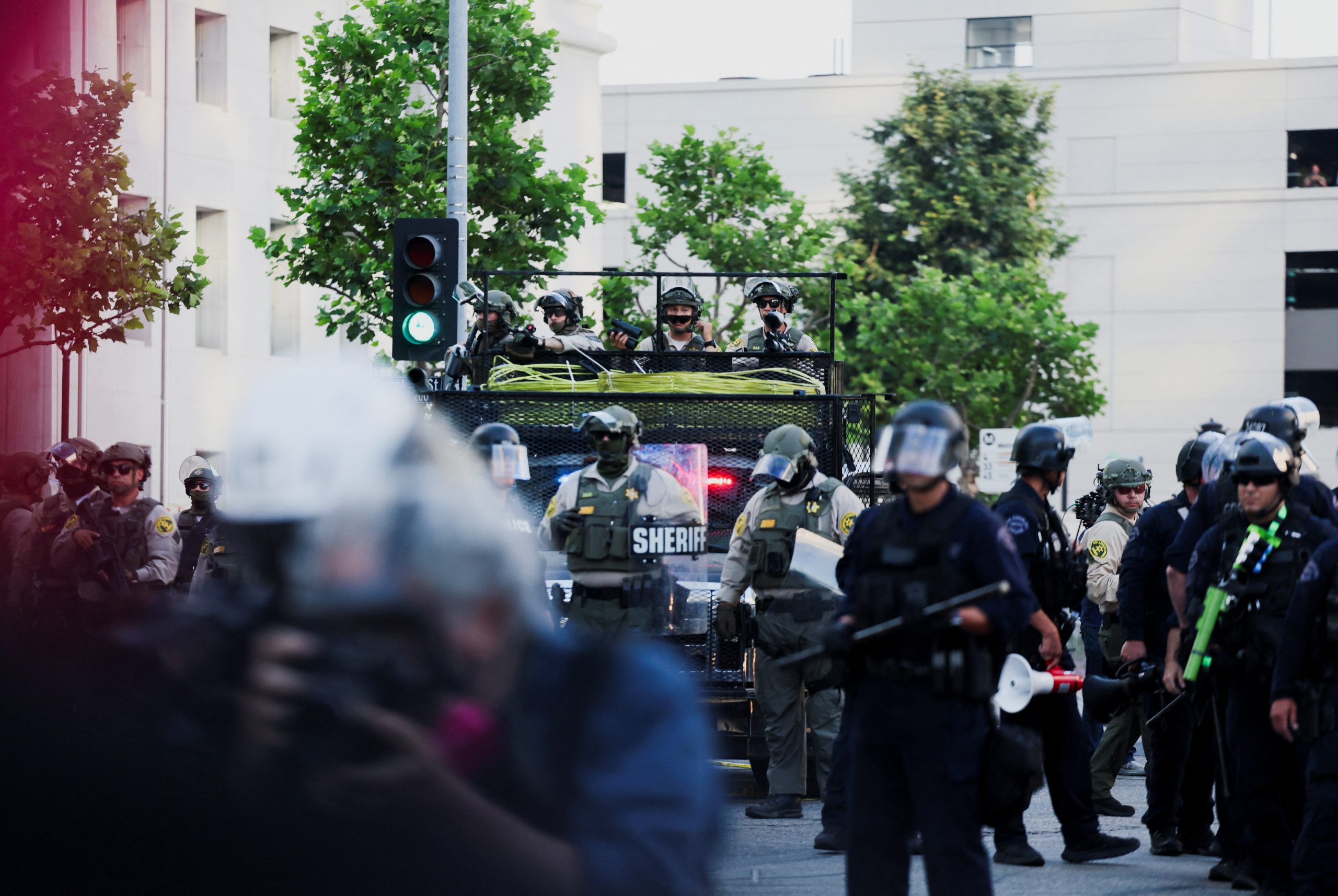 Reversión en las restricciones de ICE para registrar empresas agrícolas y hoteleras en EE.UU.