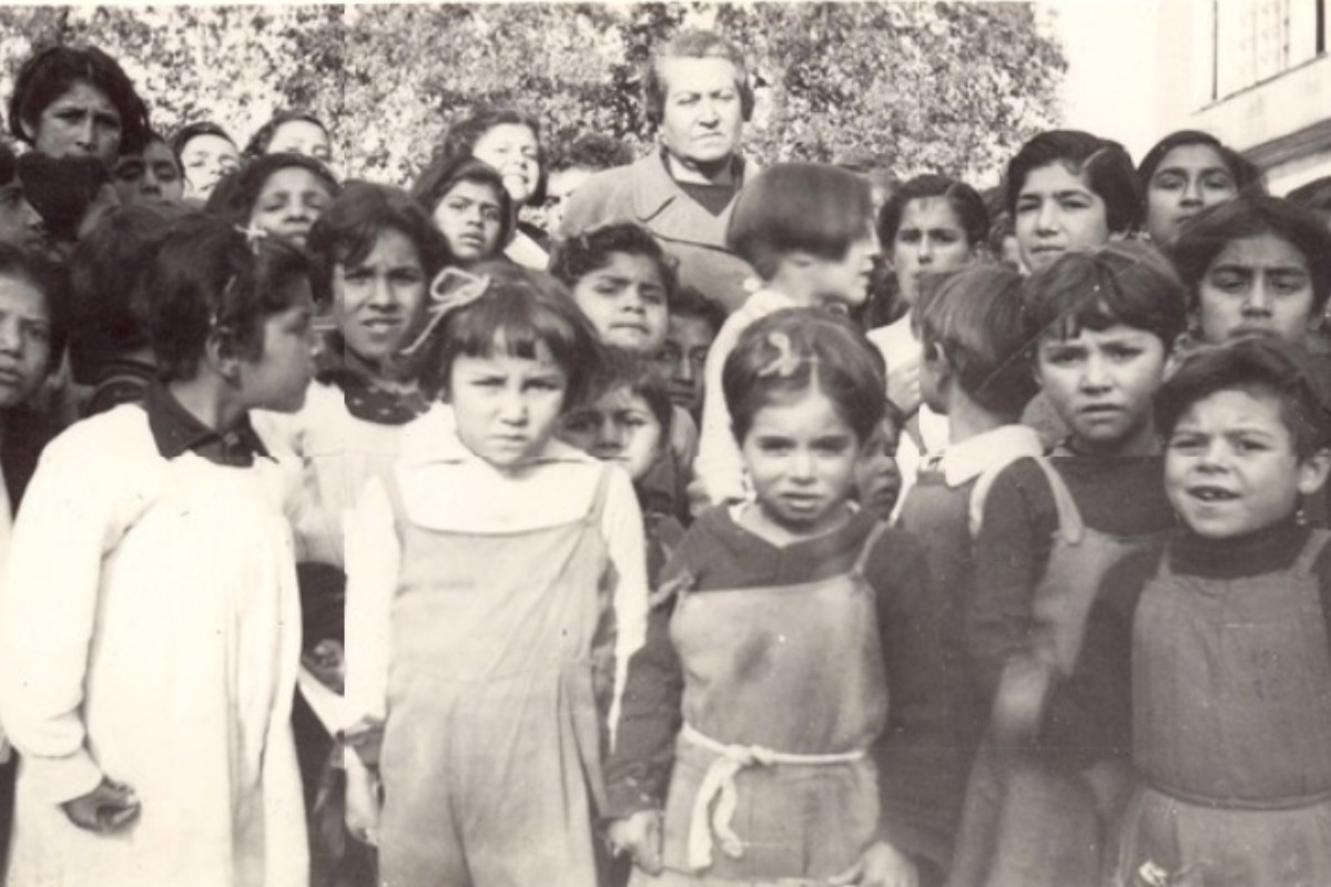 Nueva publicación explora la visión pedagógica de Gabriela Mistral