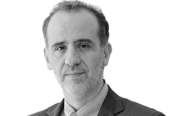 Economista Jorge Selaive advierte sobre debilitamiento del mercado laboral