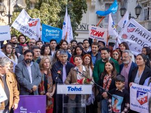 Partidos Radical y Liberal aún no confirman aportes a la campaña de Carolina Tohá