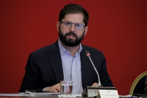 Boric condena la escalada del conflicto en Medio Oriente y la pérdida de vidas civiles