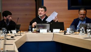 Orrego se defiende ante cuestionamientos y enfrenta posible destitución en el Consejo Regional