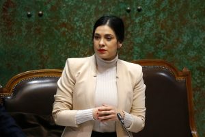 Fiscalía investiga posible tráfico de influencias de diputada Karol Cariola en casos de tránsito en Casablanca