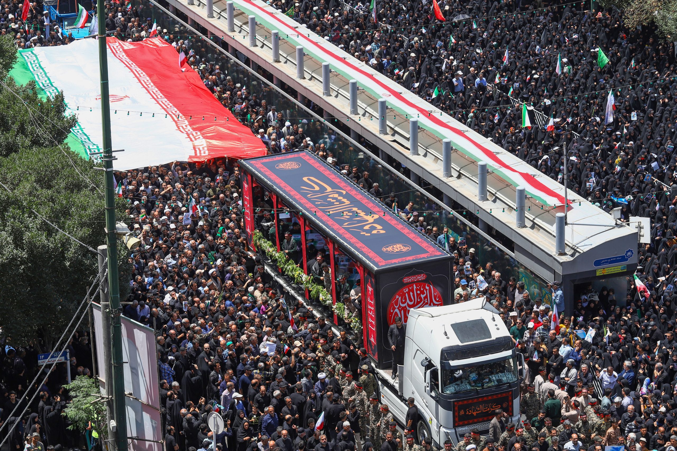 Irán rinde homenaje nacional a militares y científicos fallecidos tras conflicto con Israel