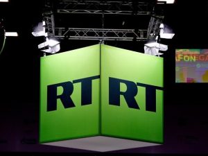 CNTV solicita antecedentes a Telecanal por emisión de contenido vinculado a canal ruso RT