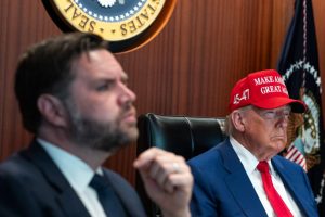 Revelan detalles sobre la autorización de Trump para atacar Irán en secreto