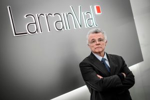 Expertos alertan sobre el riesgo fiscal que enfrenta Chile y advierten posibles escenarios similares a Argentina o Grecia