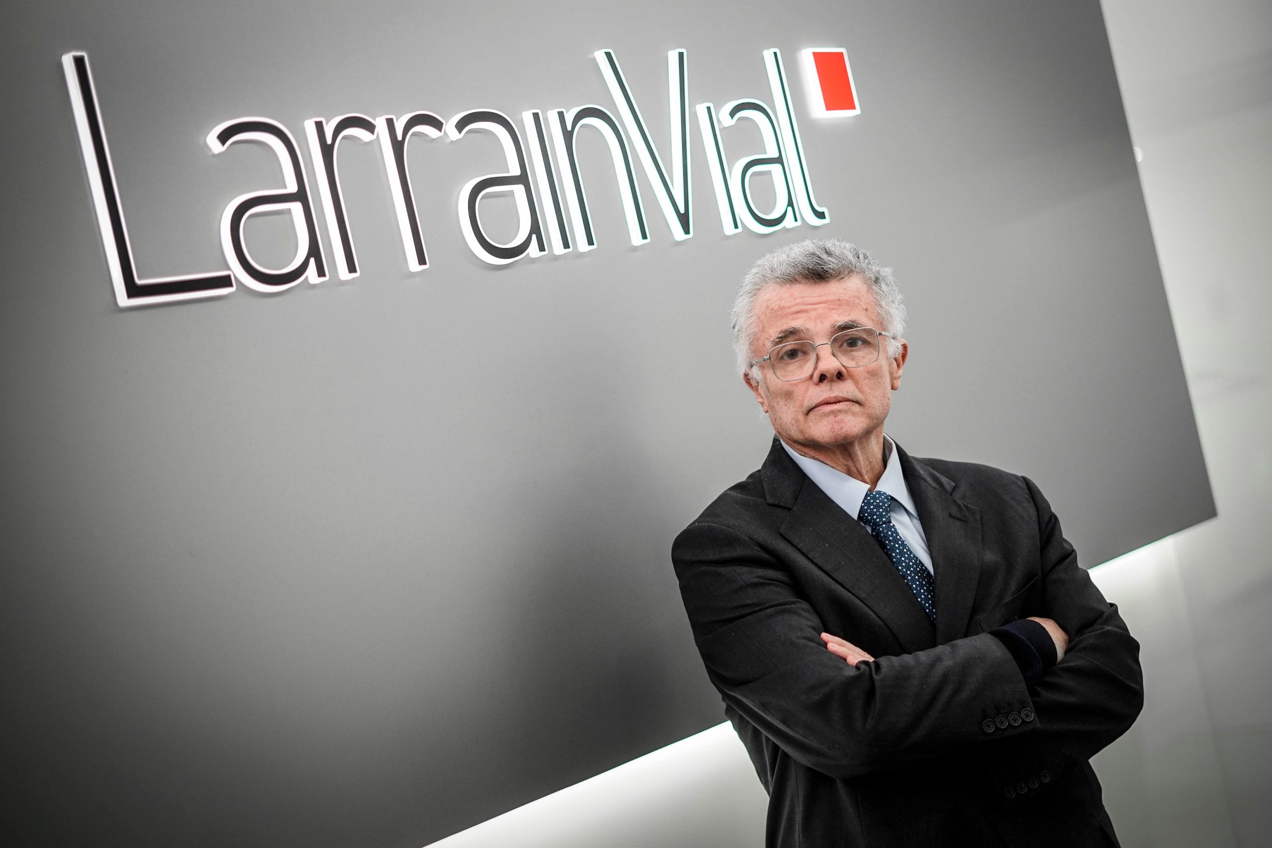 Expertos alertan sobre el riesgo fiscal que enfrenta Chile y advierten posibles escenarios similares a Argentina o Grecia