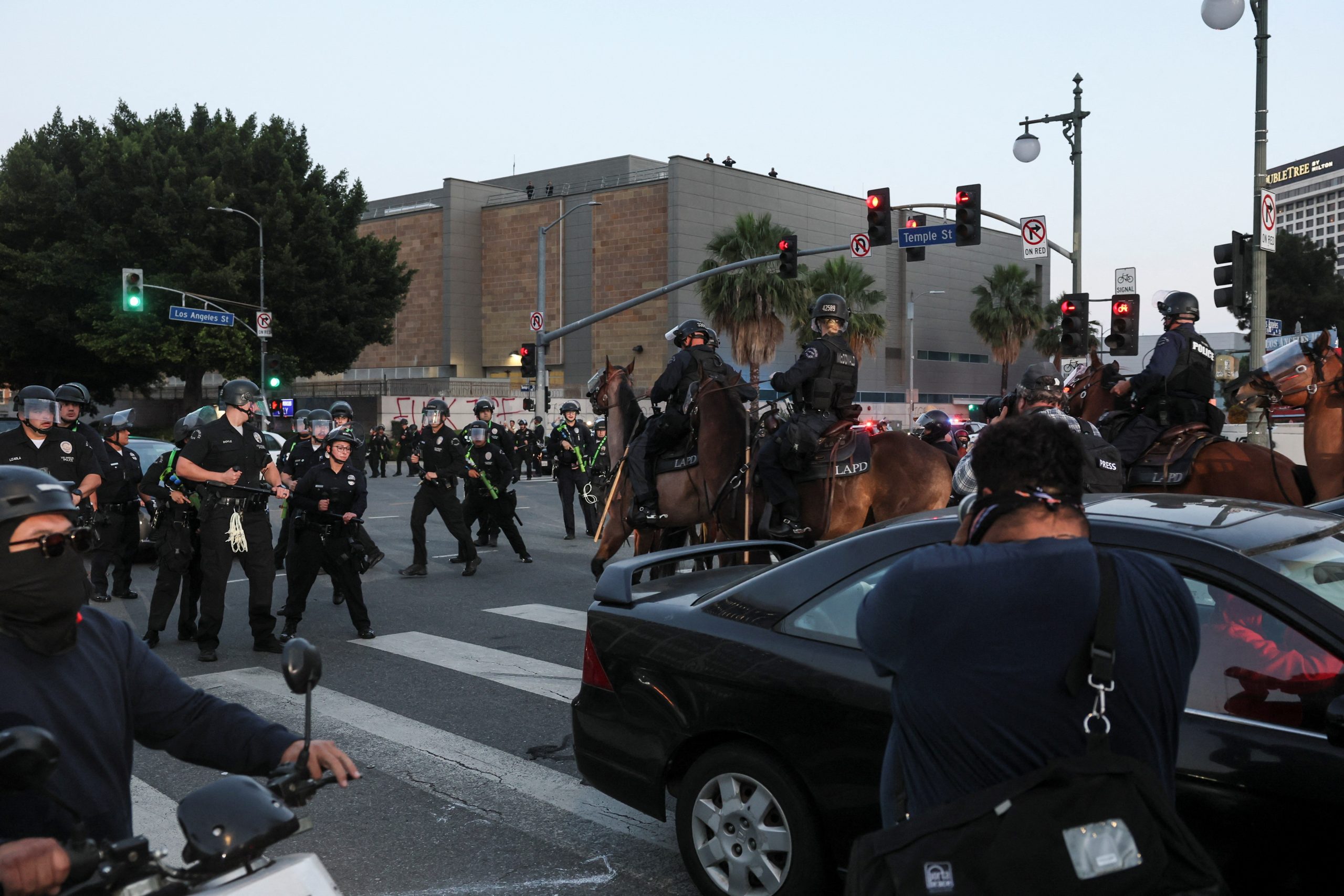 Tensión en Estados Unidos por protestas contra las operaciones migratorias de la administración Trump