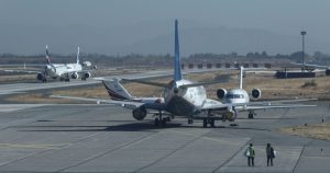 Detienen a hombre tras ingresar a zona restringida del Aeropuerto de Santiago