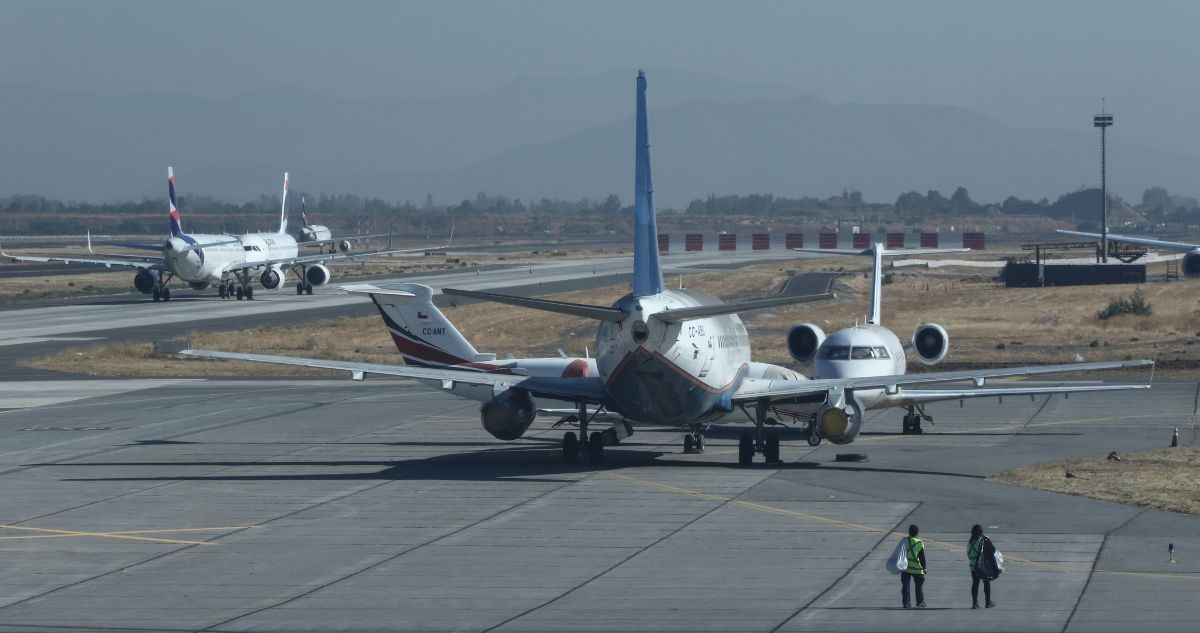 Detienen a hombre tras ingresar a zona restringida del Aeropuerto de Santiago