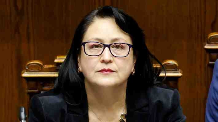 Contraloría revela irregularidades en varias instituciones públicas y municipales en Chile