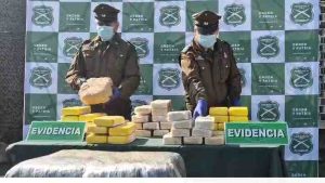 Carabineros de Antofagasta incauta más de 1.680 kilos de droga en dos operativos exitosos