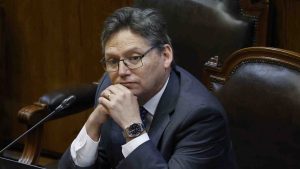 Ministro de la Corte Suprema se inhabilita en caso Dominga por posible conflicto de interés