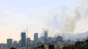 Israel intensifica ataques en Irán en sexta jornada de bombardeos