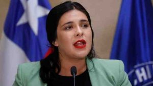 Nueva investigación vincula a diputada Karol Cariola con solicitudes de favores a autoridades en Chile