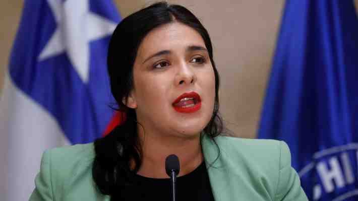 Nueva investigación vincula a diputada Karol Cariola con solicitudes de favores a autoridades en Chile