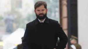 Boric condena los enfrentamientos entre Irán e Israel y llama a proteger a los civiles