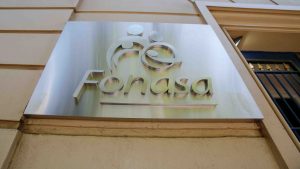 Fracasa licitación del seguro complementario de Fonasa por deficiencias en su diseño