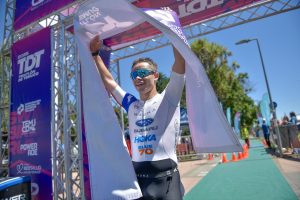 Temuco entrega becas a 23 deportistas destacados para potenciar el deporte local