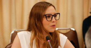 Diputada Flores exige al SII extender rebaja de contribuciones a comerciantes de Valparaíso