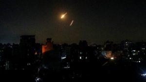 Crisis en Israel: ataques masivos con misiles balísticos apuntan a zonas civiles en medio de tensión creciente