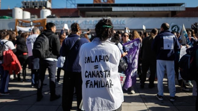 Crisis económica eleva los niveles de pobreza infantil en Argentina en 2024