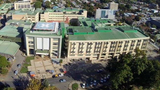 Anciano de 80 años asesina a su esposa en hospital de Los Ángeles y luego intenta suicidarse