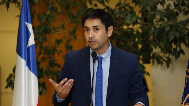 CDE presenta querella contra diputado Miguel Ángel Calisto por presunto fraude al Fisco