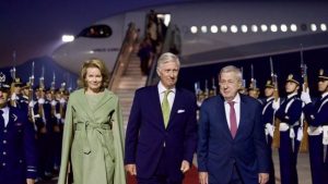 Reyes de Bélgica regresan a Bruselas tras dos días varados en Antofagasta por avería en su avión