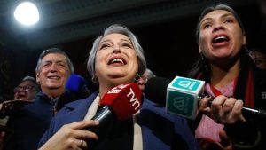 Jeannette Jara se impone en primaria y será la candidata presidencial del bloque oficialista