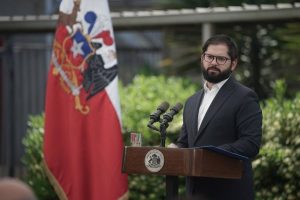 Boric destaca perspectivas económicas del IPoM y mantiene compromiso de crecimiento