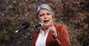 Jeannette Jara reconoce vulneraciones a los derechos humanos en Cuba y responde a críticas internas en la izquierda