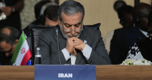 Irán intensifica esfuerzos diplomáticos mientras aumenta la tensión con EE. UU. e Israel