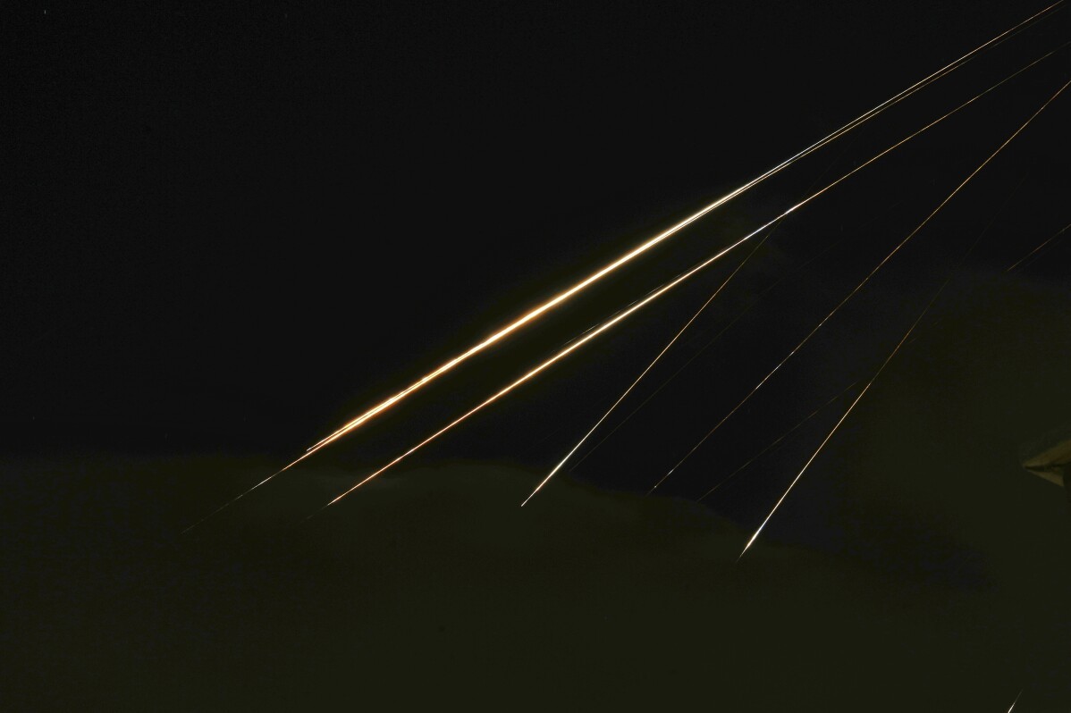 Escalada de ataques entre Israel e Irán intensifica el conflicto en Medio Oriente