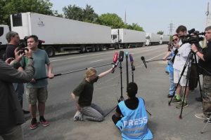 Ataques rusos en Kharkiv dejan al menos cuatro muertos y más de dos docenas de heridos